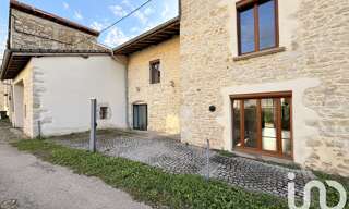 Maison 8 Pièces 210 m² à vendre à Poncin (01450)