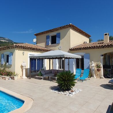 Maison 5 pièces 832000 €