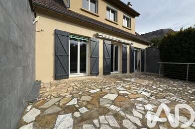 Maison 5 pièces 319000 €