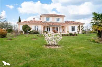 Maison 8 pièces 337600 €