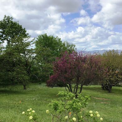 Terrain  600000 €