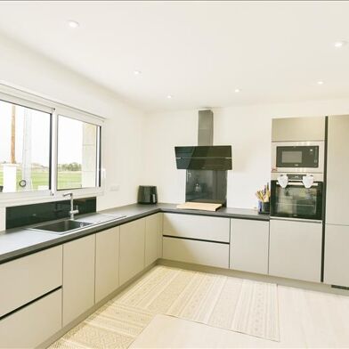 Maison 5 pièces 329160 €