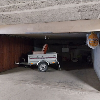 Garage  47000 €