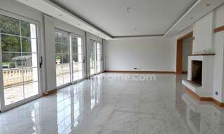 Maison 7 Pièces 355 m² à vendre à Couëron (44220)