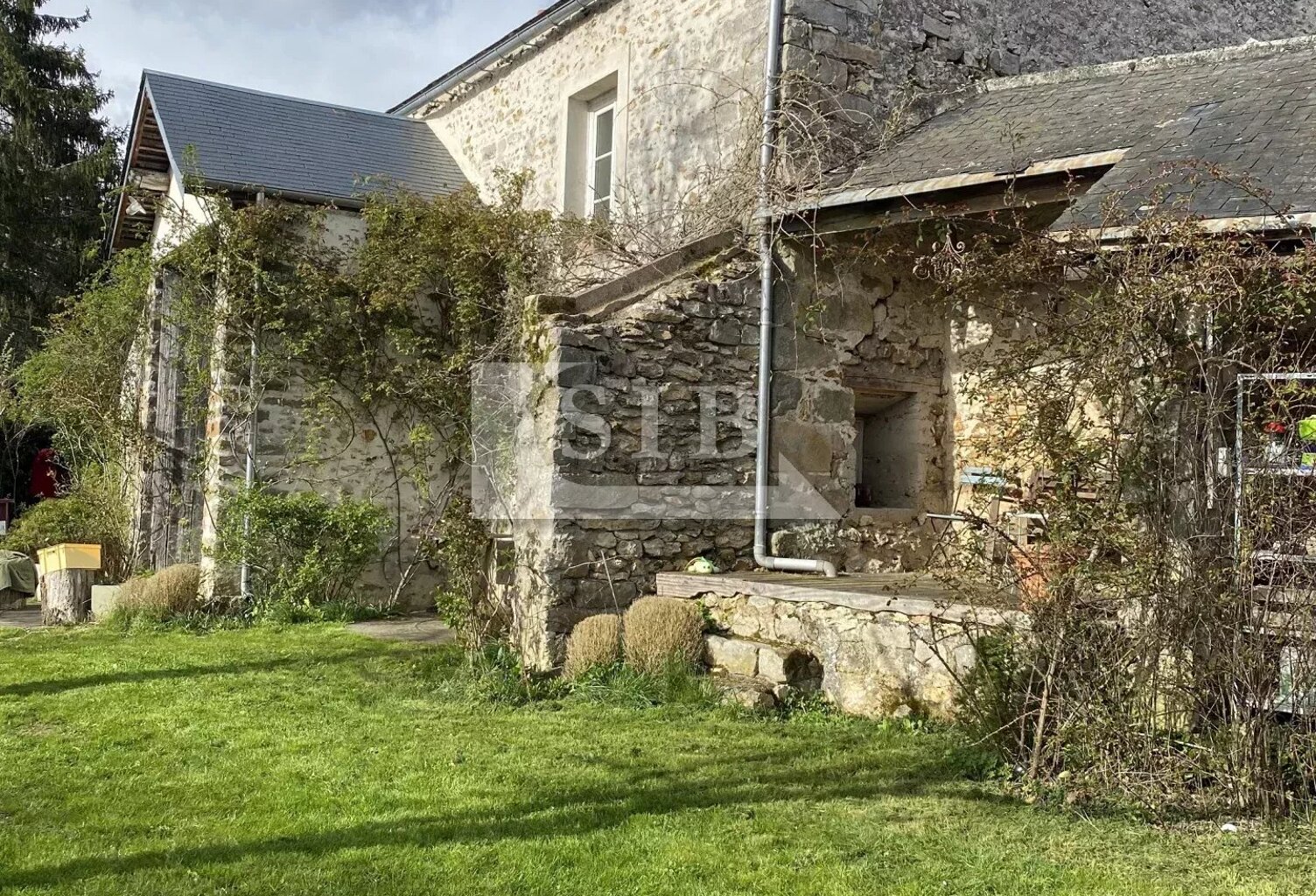 VILLECONIN: Demeure de charme de 7 pièces — photo 1