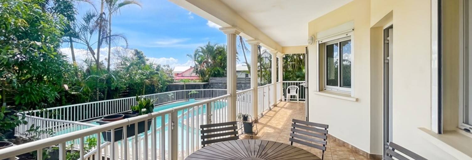 Maison 8 Pièces 197 m² à vendre à Sainte-Suzanne (97441)