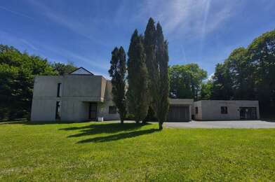 Maison 11 pièces 332800 €