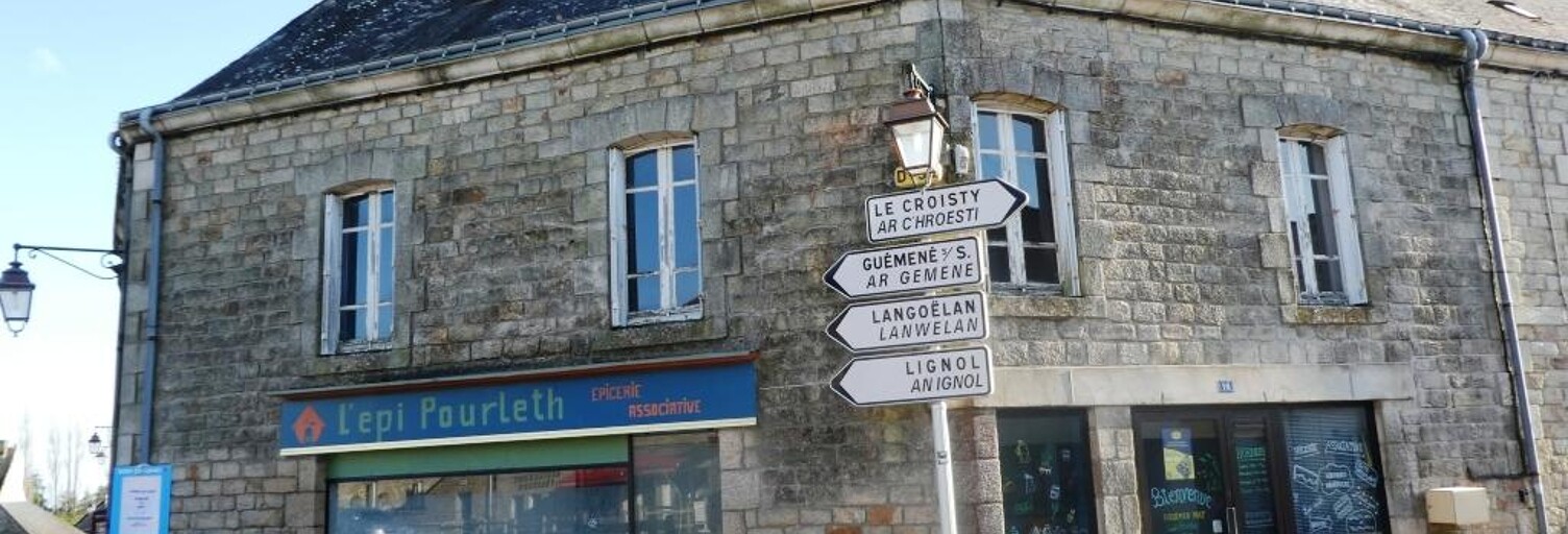 Immeuble  230 m² à vendre à Ploërdut (56160)