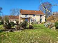 A vendre grange aménagée à Saint Pierre de Maillé (86) — photo 2