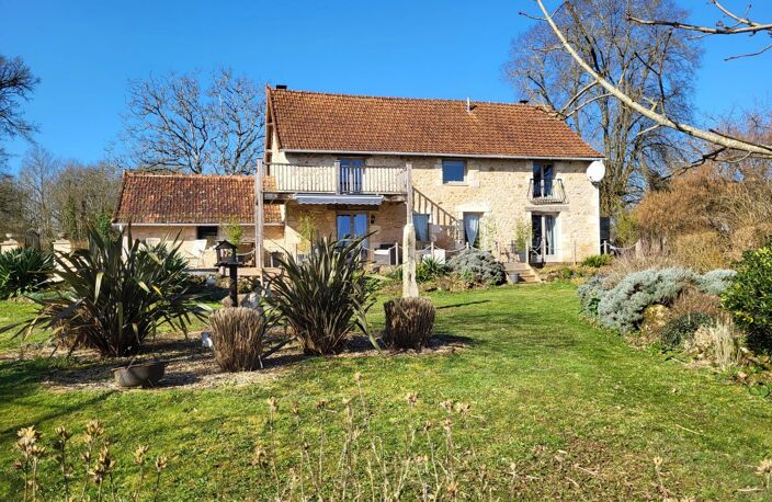 A vendre grange aménagée à Saint Pierre de Maillé (86) — photo 2