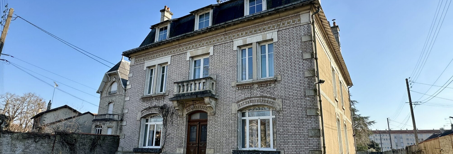Maison 14 Pièces 433 m² à vendre à Vitry-le-François (51300)