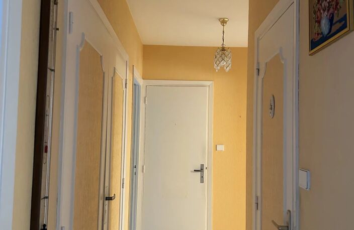 EXCLUSIVITÉ - T3 - Balcon couvert et parking — photo 2