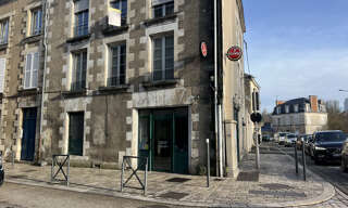Commerce  71 m² à louer à Poitiers (86000)