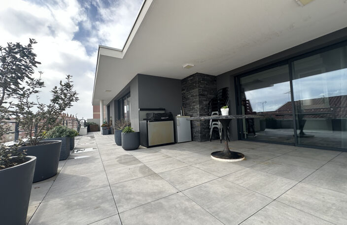 Rare à la Corniche une  maison sur toit avec  terrasse de 82 — photo 4