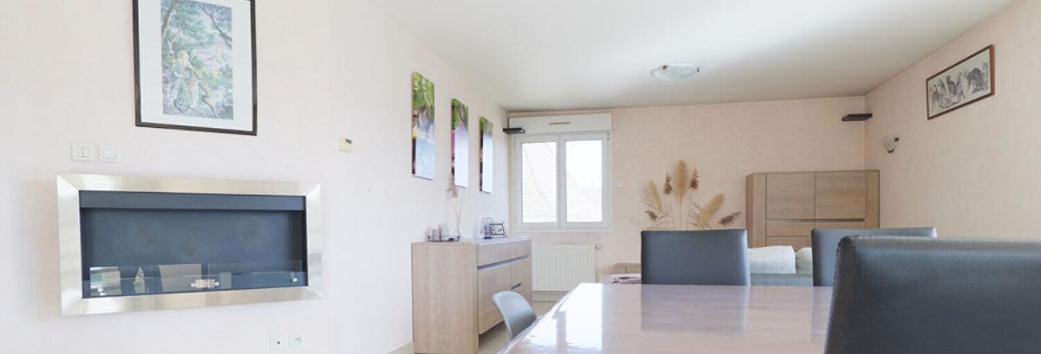 Appartement 5 Pièces 148 m² à vendre à Étupes (25460)