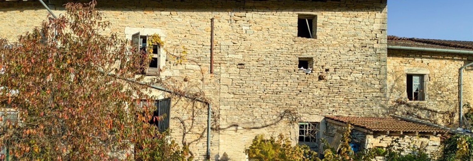 Maison 3 Pièces 89 m² à vendre à Val-Suran (39320)