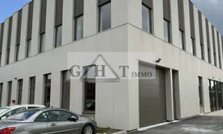 Local industriel  1971 m² à vendre à Tremblay-en-France (93290)