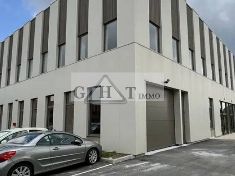 A VENDRE  1971 M²  UNE CELLULE D'ACTIVITE NEUF A TREMBLAY EN FRANCE — photo 1