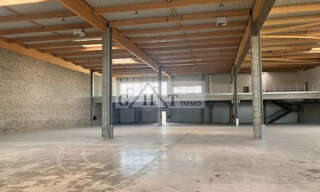 Local industriel  3537 m² à vendre à Tremblay-en-France (93290)