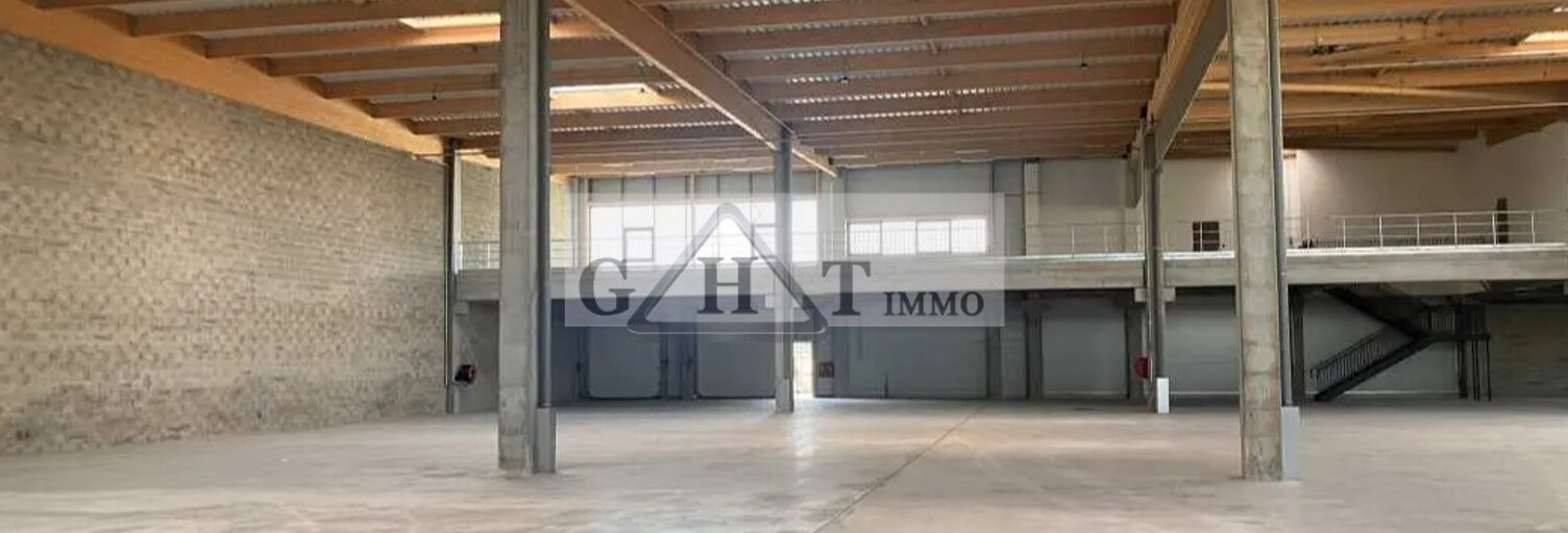 Local industriel  3537 m² à vendre à Tremblay-en-France (93290)