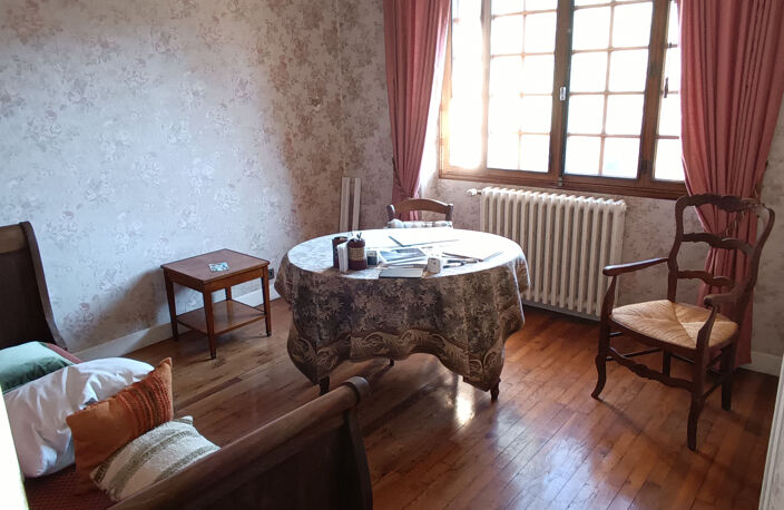 Maison traditionnelle 190 m2 avec grand terrain divisible de — photo 3