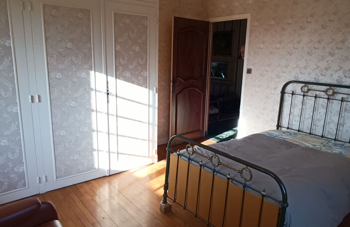 Maison traditionnelle 190 m2 avec grand terrain divisible de — photo 5