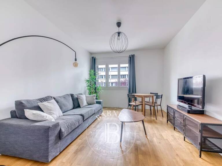 Lyon 3 - Garibaldi - Appartement meublé de 51,56 m² - Balcon - 2 Chambres - Cave — photo 1