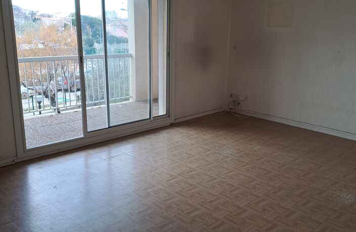 LA  POINTE   ROUGE  — photo 2