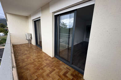 Appartement 3 pièces 273500 €