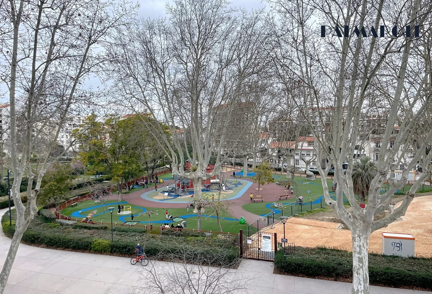 Perpignan - Palais des congrès, Appartement dans immeuble Muchir — photo 1
