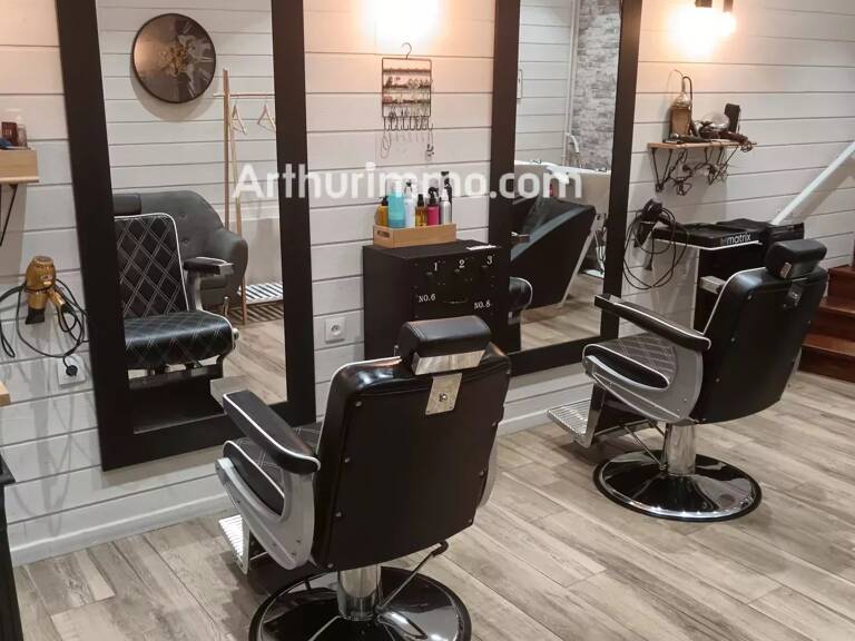 Fond commerce coiffeur MONTIVILLIERS — photo 1