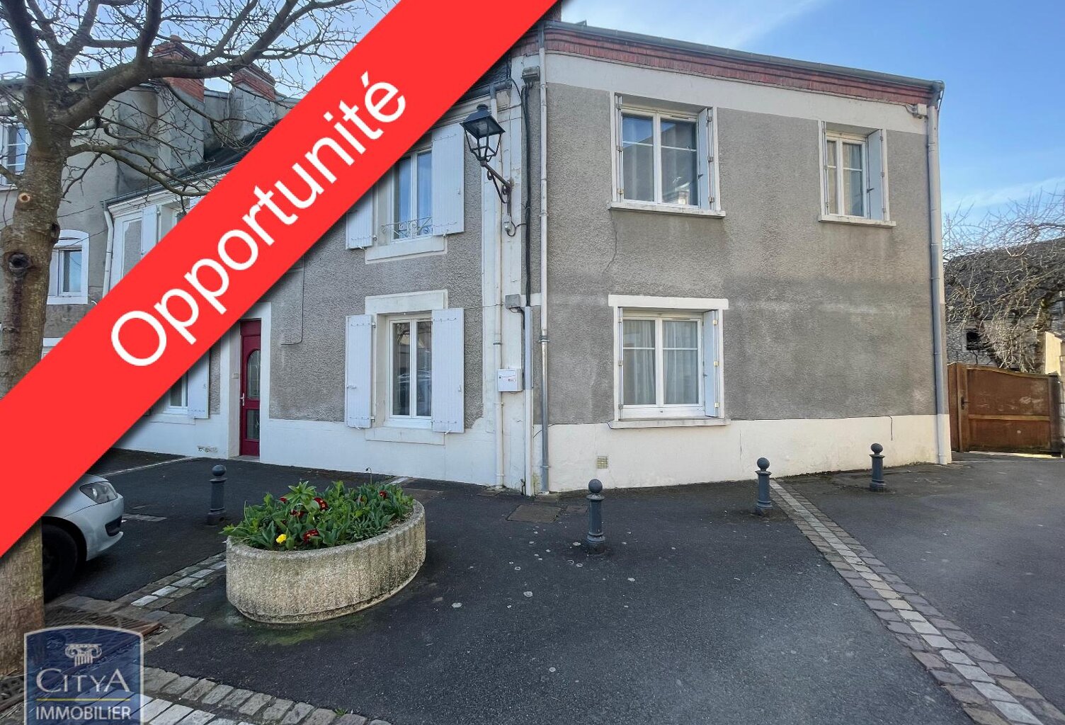 Vente maison 4 pièces 145 m² Déols (36130) — photo 1
