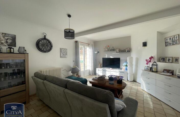 Vente maison 4 pièces 145 m² Déols (36130) — photo 2