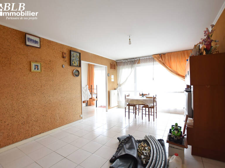 78690 LES ESSARTS LE ROI   Agréable Appartement de 3 pièce a — photo 1