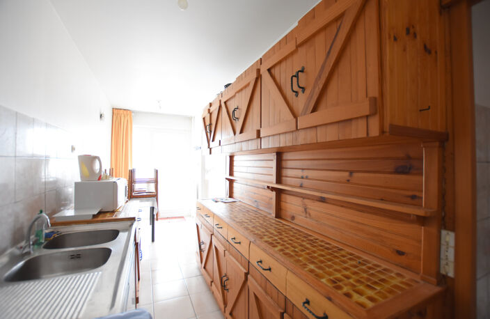 78690 LES ESSARTS LE ROI   Agréable Appartement de 3 pièce a — photo 3