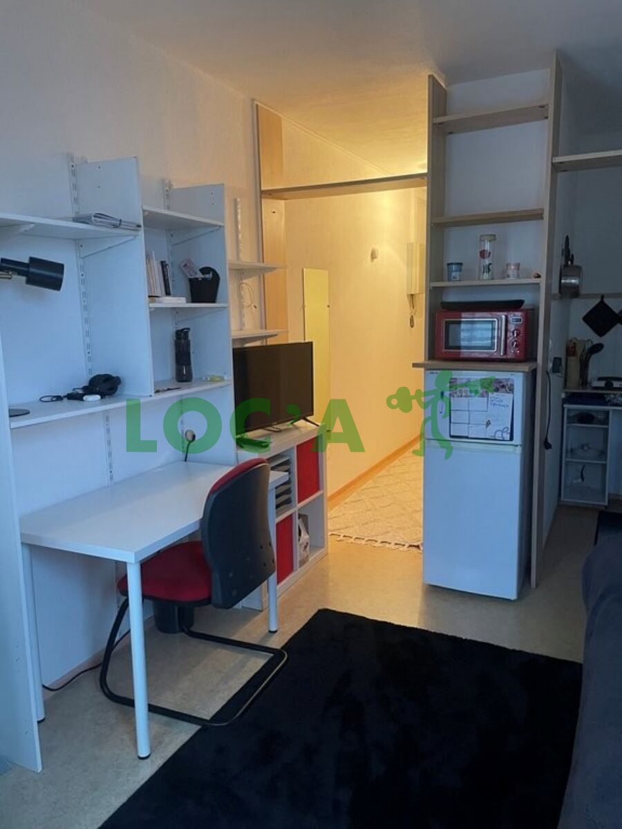 Location Studio 20 m² à Dijon 435 ¤ CC /mois