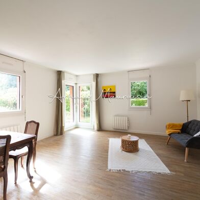 Appartement 6 pièces 329000 €