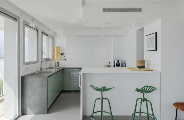 APPARTEMENT 65 M2 - T3 - VUE EXCEPTIONNELLE SUR BORDEAUX GAR — photo 4