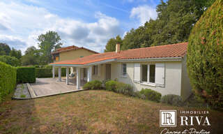 Maison 5 Pièces 123 m² à vendre à Fargues-Saint-Hilaire (33370)