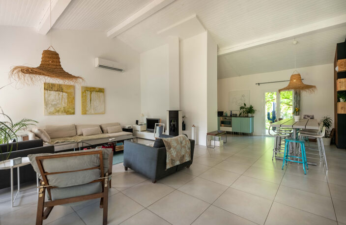 MAISON DE CHARME - 165 M2 HAB - 4 CH — photo 3