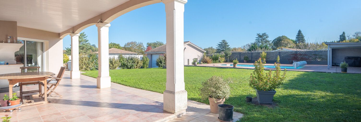 Maison 5 Pièces 176 m² à vendre à Camblanes-et-Meynac (33360)