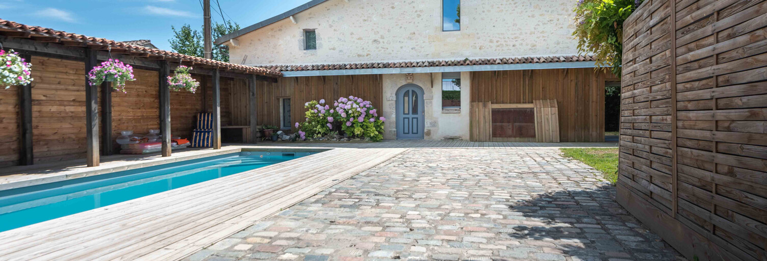 Maison 6 Pièces 299 m² à vendre à Saint-Caprais-de-Bordeaux (33880)