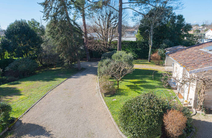 PROPRIETE EN PIERRE - 310 M2 - 4/5 CH - MAISON D'AMIS DE 50 — photo 3