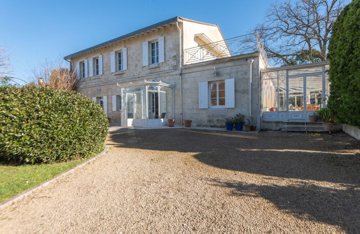 PROPRIETE EN PIERRE - 310 M2 - 4/5 CH - MAISON D'AMIS DE 50 — photo 4