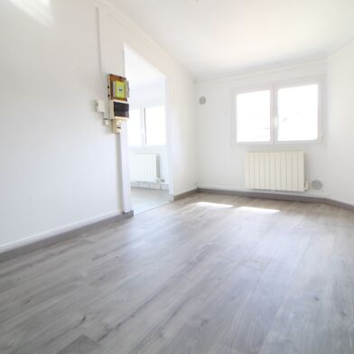 Immeuble  368900 €