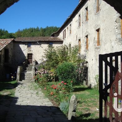 Maison 20 pièces 800000 €