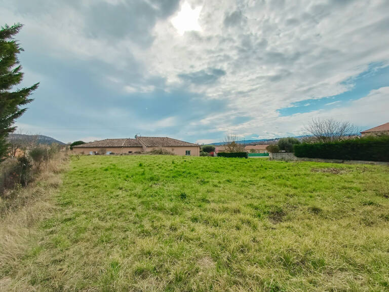 SAINT-PRIVAT - TERRAIN A BATIR 1423M2 — photo 1
