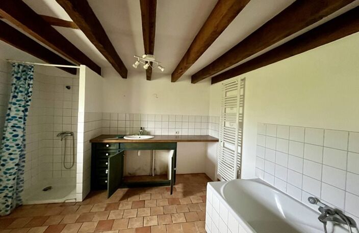 Maison en pierre de 7 pièces principales — photo 4