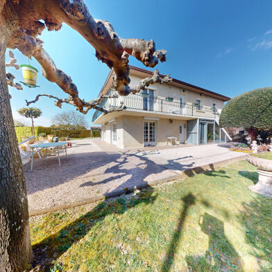 Maison 6 pièces 367000 €