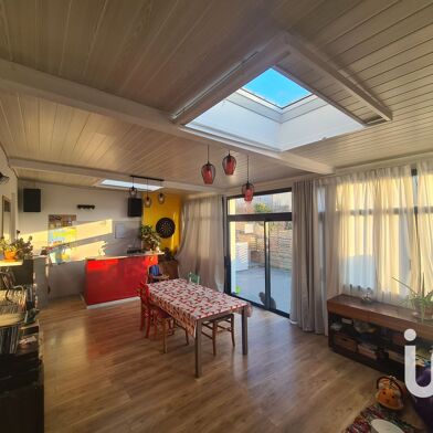 Maison 8 pièces 306000 €